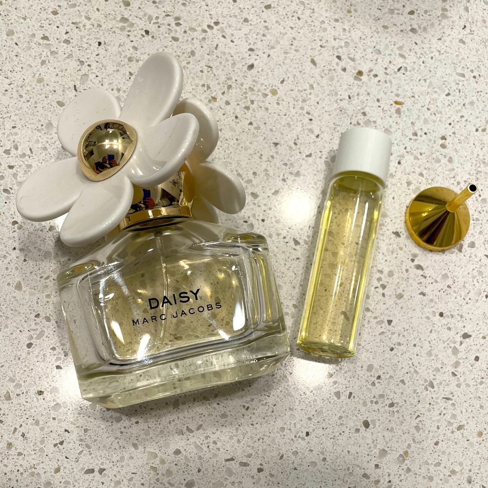Marc Jacobs Daisy
